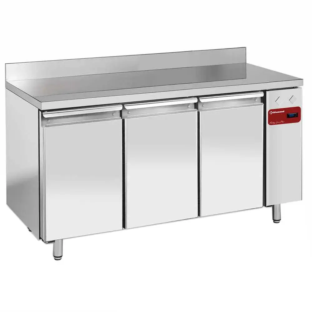 Wand koeltafel, geventileerd, 3 deuren EN 600x400, 550 liter (zonder groep) - Main Image